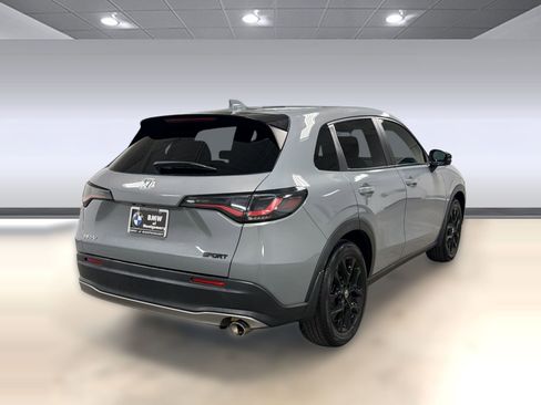 Used 2023 Honda HR-V Sport image 7