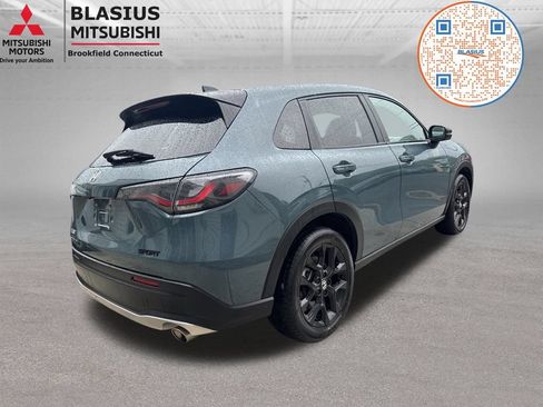 Used 2023 Honda HR-V Sport image 7