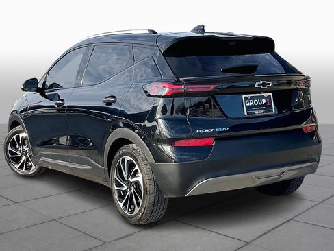 Used 2022 Chevrolet Bolt EUV Premier w/ Sun & Sound Package image 12