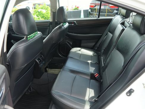 Used 2016 Subaru Legacy 2.5i Limited AWD/4WD image 17