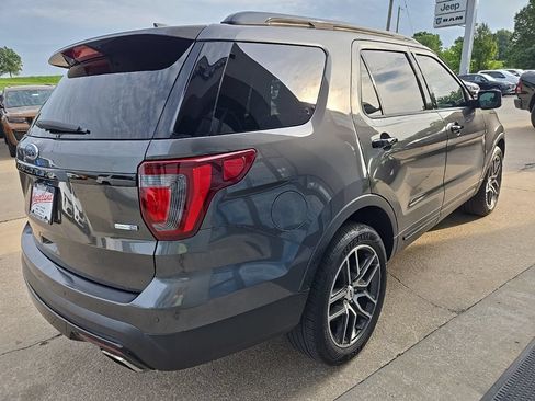 Used 2017 Ford Explorer Sport w/ Equipment Group 401A AWD/4WD image 11