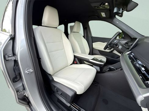 New 2026 BMW X1 xDrive28i w/ Technology Package AWD/4WD image 23