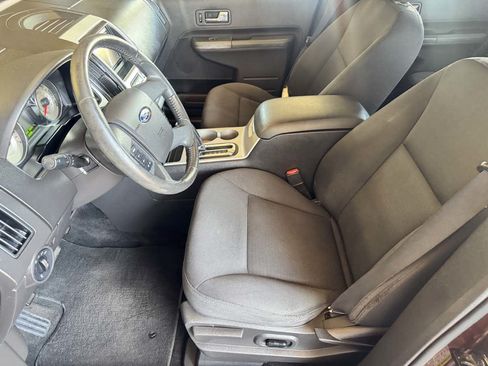 Used 2009 Ford Edge SEL FWD image 35