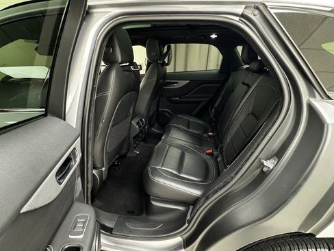 Used 2020 Jaguar F-PACE S image 12