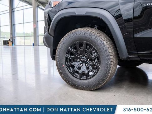 New 2026 Chevrolet Colorado Trail Boss AWD/4WD image 32