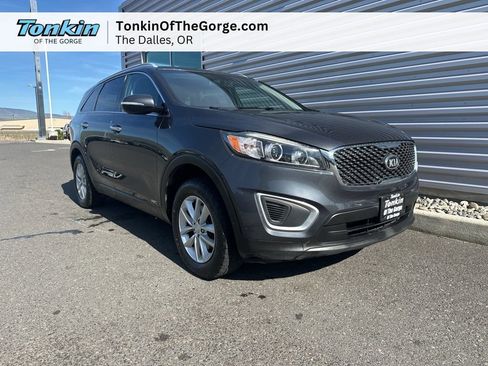 Used 2018 Kia Sorento LX image 1