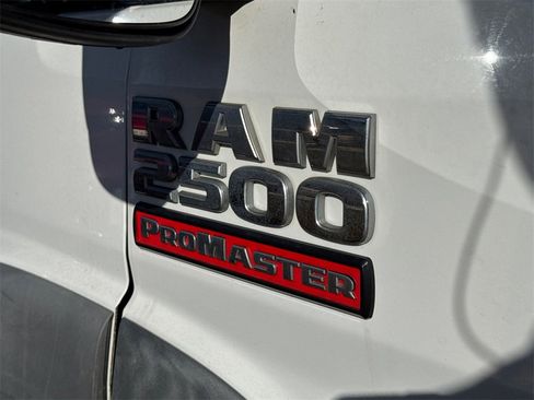 Used 2016 RAM ProMaster 2500 image 22