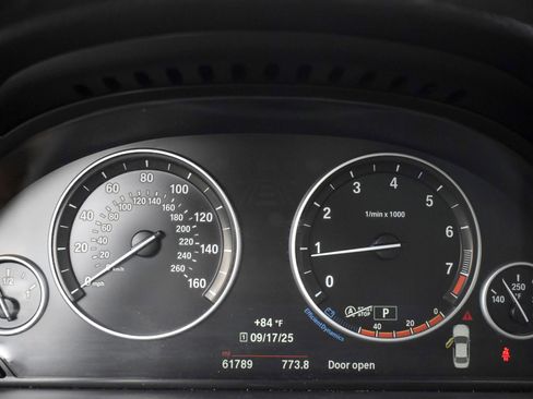 Used 2015 BMW 528i Sedan image 21