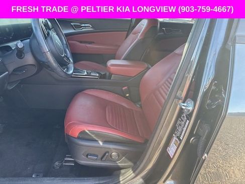 Used 2024 Kia Sportage SX image 9