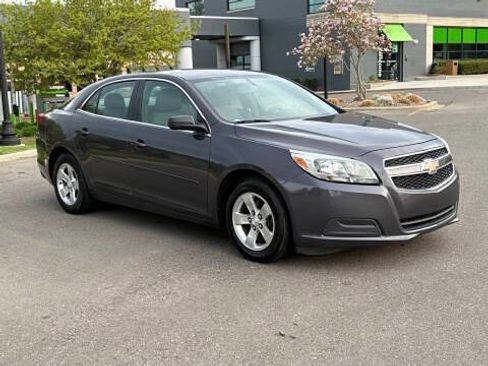 Used 2013 Chevrolet Malibu LS w/ Protection Package image 10