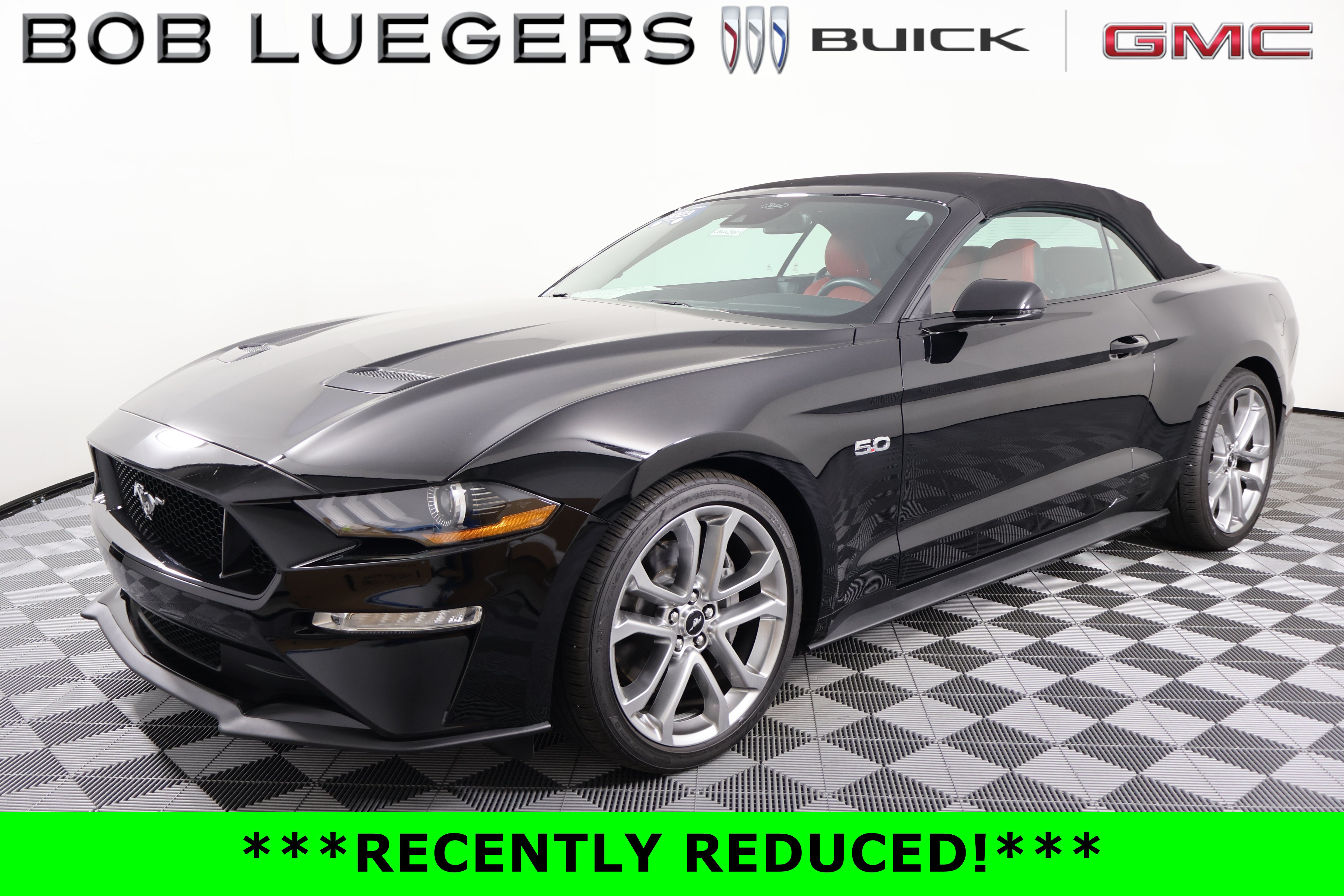 Used 2023 Ford Mustang GT Premium w/ Equipment Group 401A RWD image 3