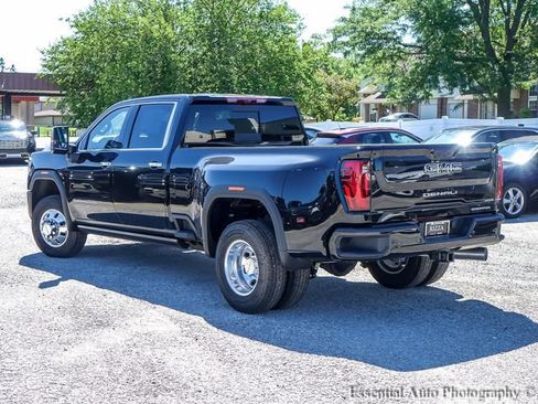 New 2026 GMC Sierra 3500 Denali Ultimate AWD/4WD image 6