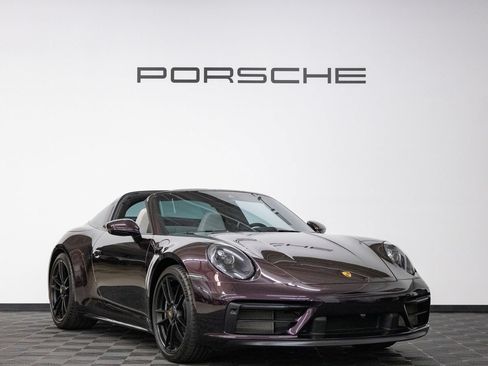 Certified 2024 Porsche 911 Targa 4 GTS AWD/4WD image 9