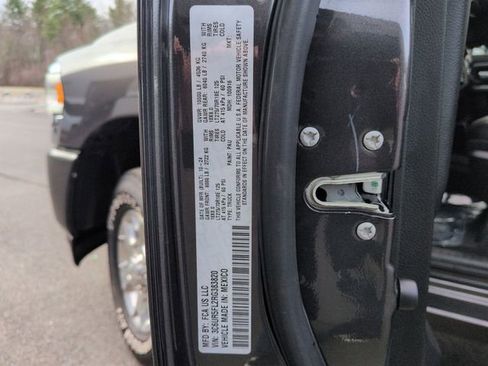 Used 2024 RAM 2500 Laramie image 34