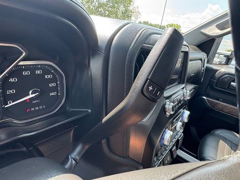 Used 2021 GMC Sierra 3500 Denali w/ Denali Ultimate Package AWD/4WD image 32