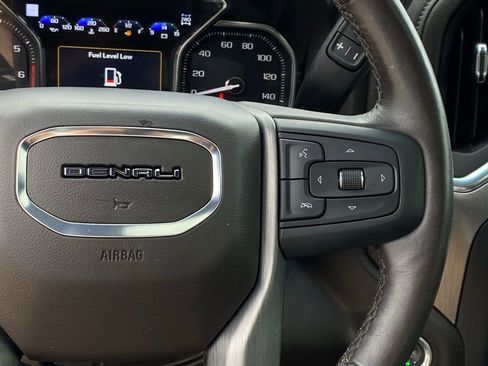 Used 2022 GMC Sierra 1500 Denali w/ Denali Premium Package AWD/4WD image 15