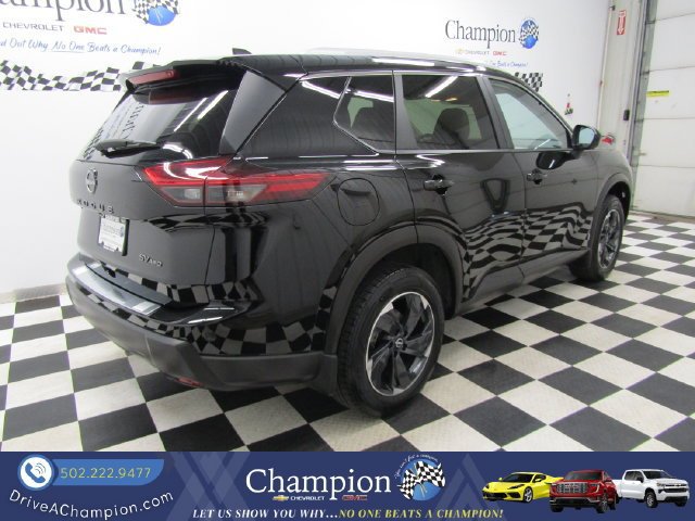 Used 2024 Nissan Rogue SV w/ SV Premium Package AWD/4WD image 13