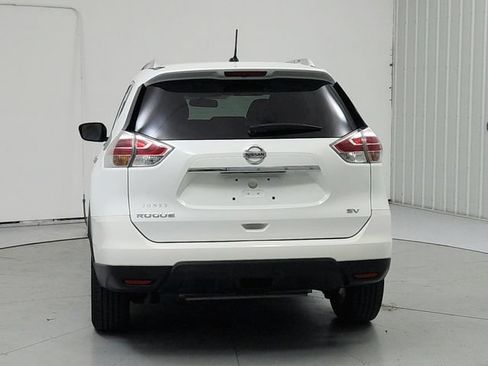 Used 2016 Nissan Rogue SV FWD image 6