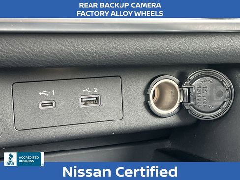 Certified 2022 Nissan Rogue SV image 6