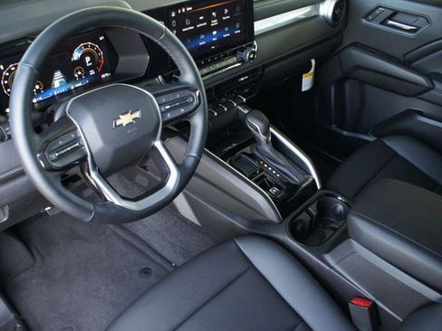 New 2025 Chevrolet Colorado LT w/ LT Convenience Package RWD image 2