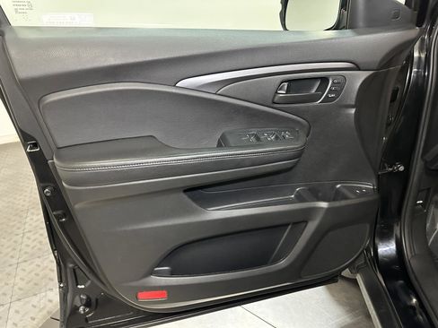 Certified 2023 Honda Passport EX-L image 20