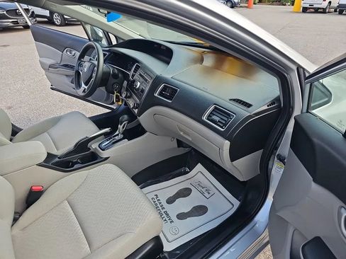 Used 2014 Honda Civic LX image 21