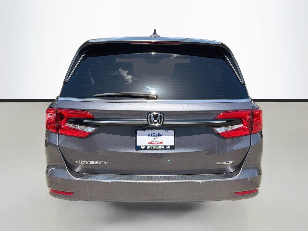 Certified 2024 Honda Odyssey Touring image 6