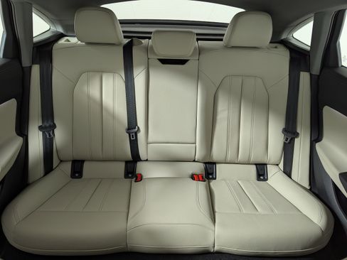 Certified 2025 Audi A5 2.0T Premium w/ Convenience Package image 13