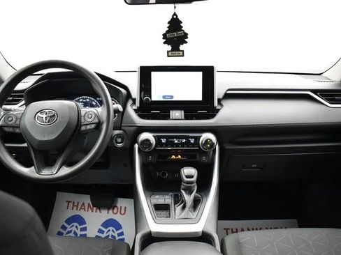 Used 2024 Toyota RAV4 XLE image 19