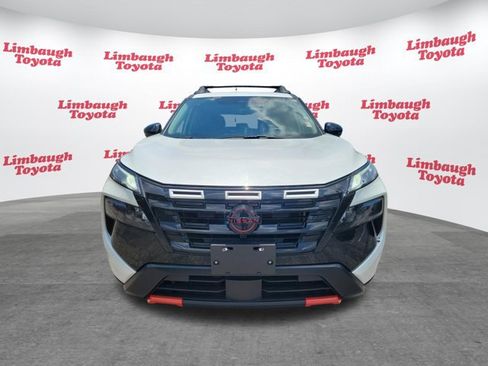 Used 2025 Nissan Rogue SV w/ Rock Creek Premium Package AWD/4WD image 20