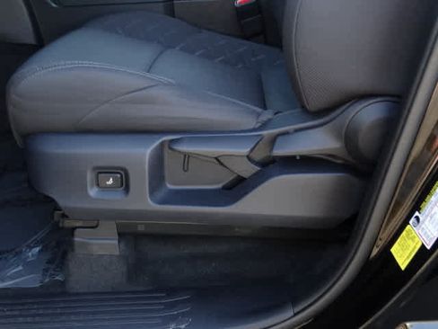 Used 2026 Toyota Tacoma SR5 image 18