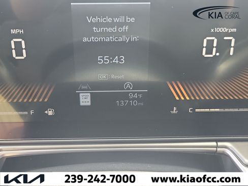 Certified 2025 Kia Sorento LX FWD image 27
