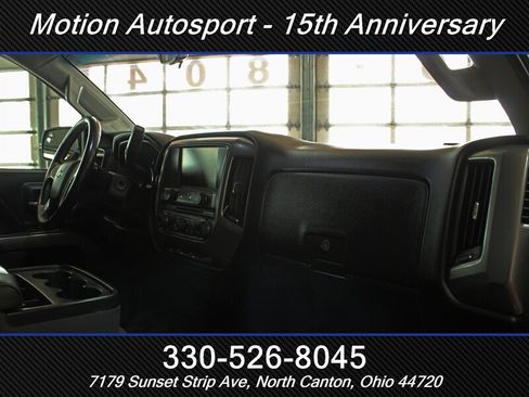 Used 2018 Chevrolet Silverado 1500 LT w/ All Star Edition RWD image 32