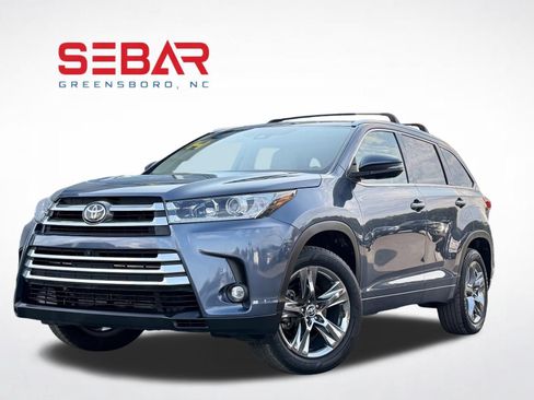 Used 2019 Toyota Highlander Limited Platinum FWD image 45