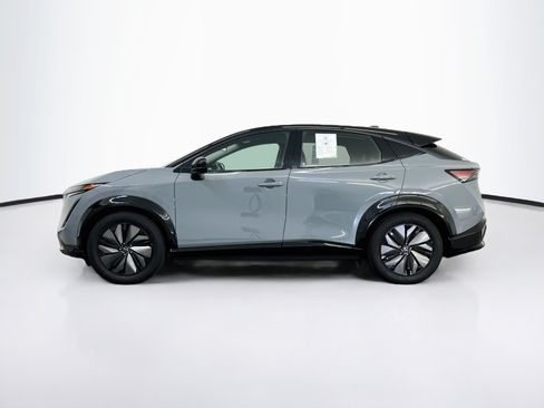 Used 2024 Nissan Ariya AWD image 4