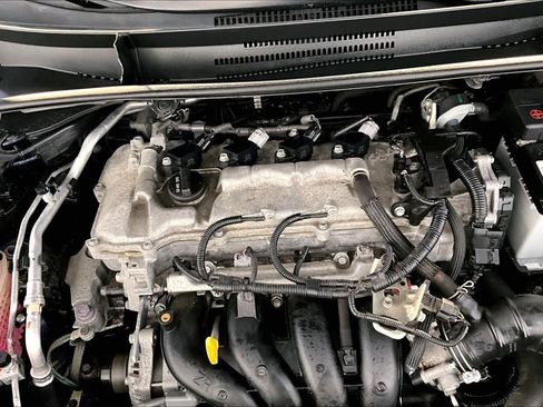 Used 2020 Toyota Corolla LE FWD image 31