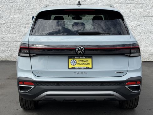 New 2026 Volkswagen Taos SEL AWD/4WD image 7