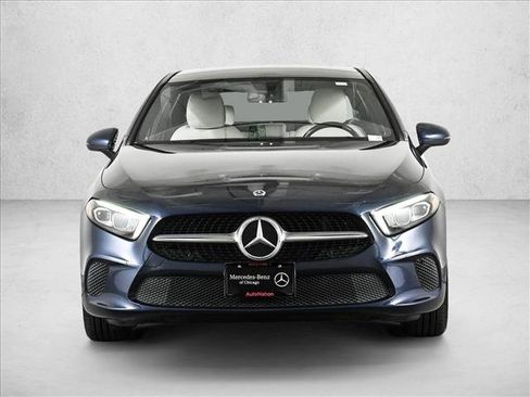 Used 2021 Mercedes-Benz A 220 4MATIC image 2