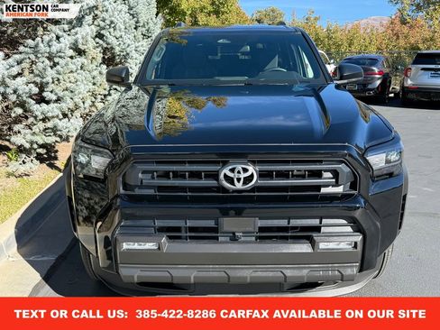 Used 2025 Toyota 4Runner SR5 image 2