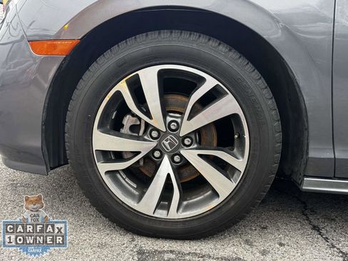 Used 2023 Honda Odyssey Touring image 3