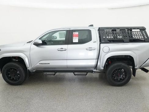 New 2025 Toyota Tacoma SR5 image 13