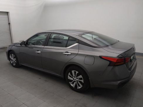 Used 2023 Nissan Altima 2.5 S FWD image 3
