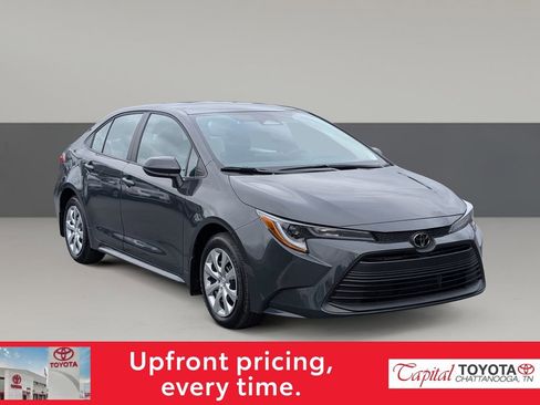 Used 2026 Toyota Corolla LE image 2