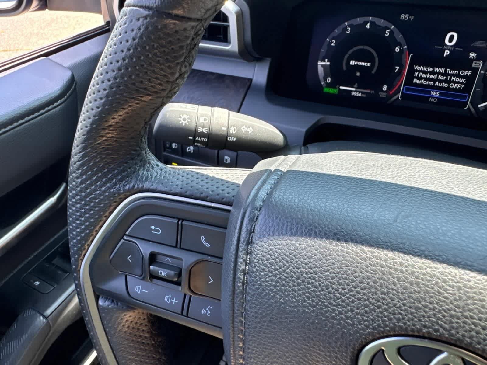 Used 2025 Toyota Tacoma Limited AWD/4WD image 20