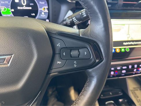 Used 2023 Chevrolet Bolt EUV Premier w/ Sun & Sound Package FWD image 23