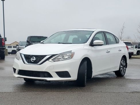 Used 2019 Nissan Sentra SV w/ Special Edition Package image 4