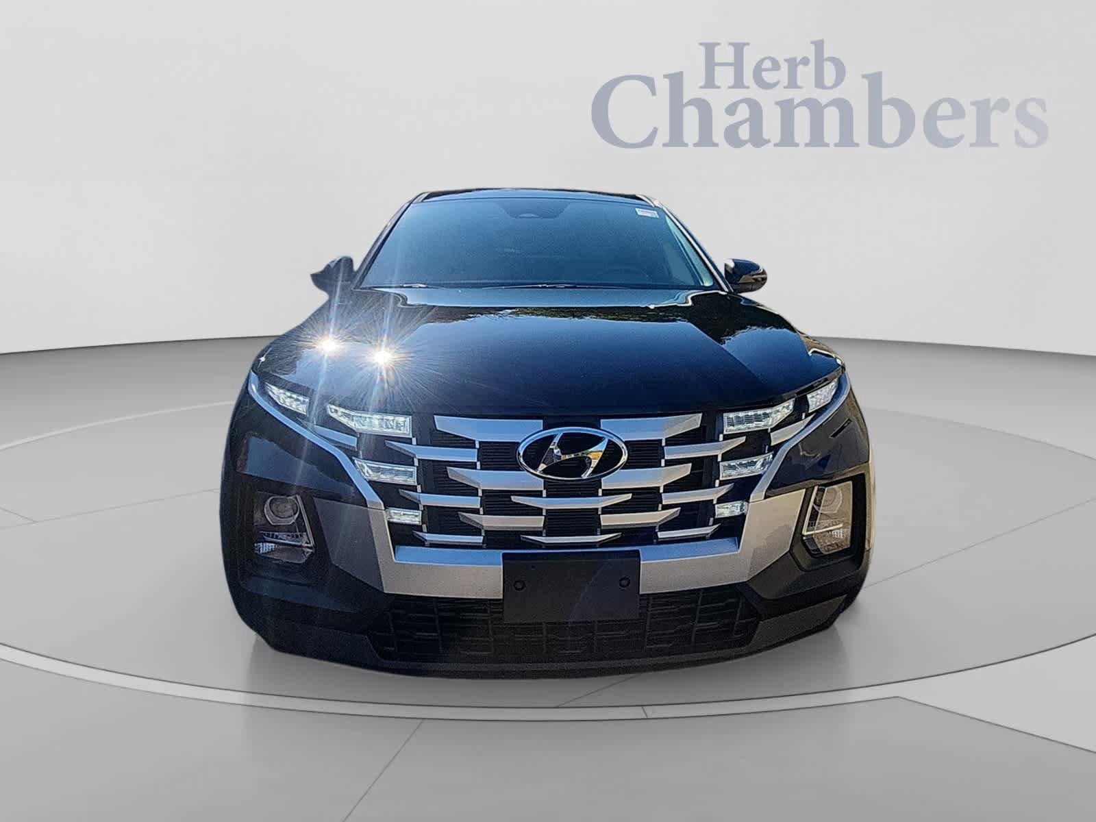 Used 2022 Hyundai Santa Cruz SEL w/ Cargo Package AWD/4WD image 2