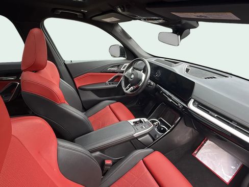 Used 2023 BMW X1 xDrive28i w/ Premium Package image 12