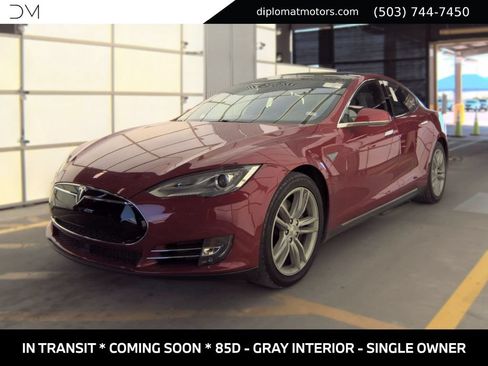 Used 2015 Tesla Model S 70D AWD/4WD image 1