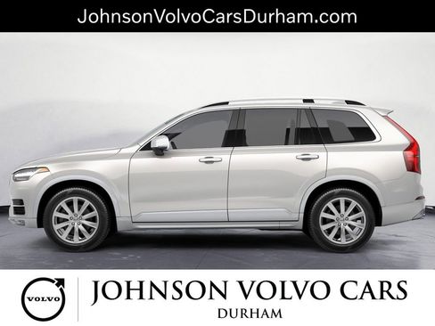 Used 2018 Volvo XC90 T5 Momentum w/ Convenience Package image 3